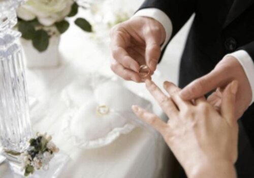 郑州调查取证：事实婚姻的特征是什么？